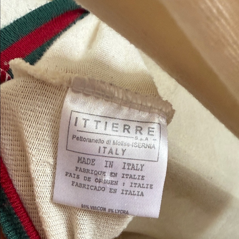 Gucci Cream Top with Green and Red Accents - Picture 3 of 8